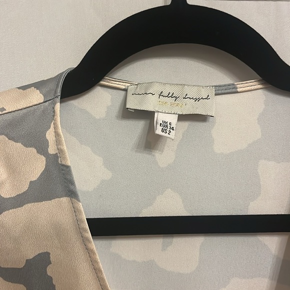 Satin Wrap Top w Abstract Print - ASOS Never Fully Dressed - Picture 2 of 4